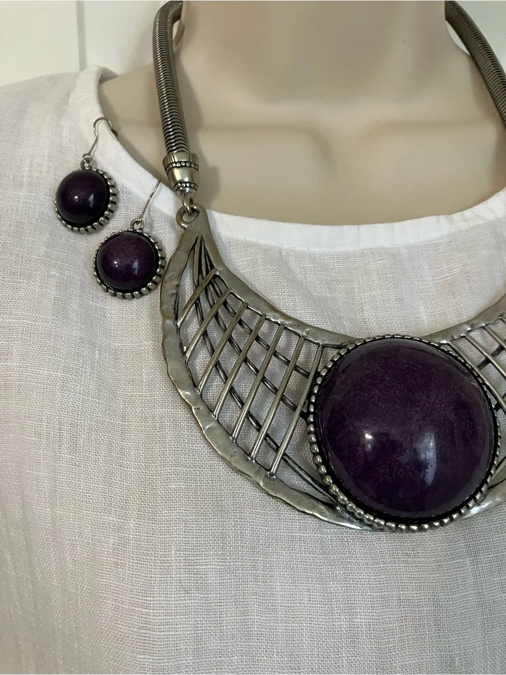 Silvertone Necklace Set